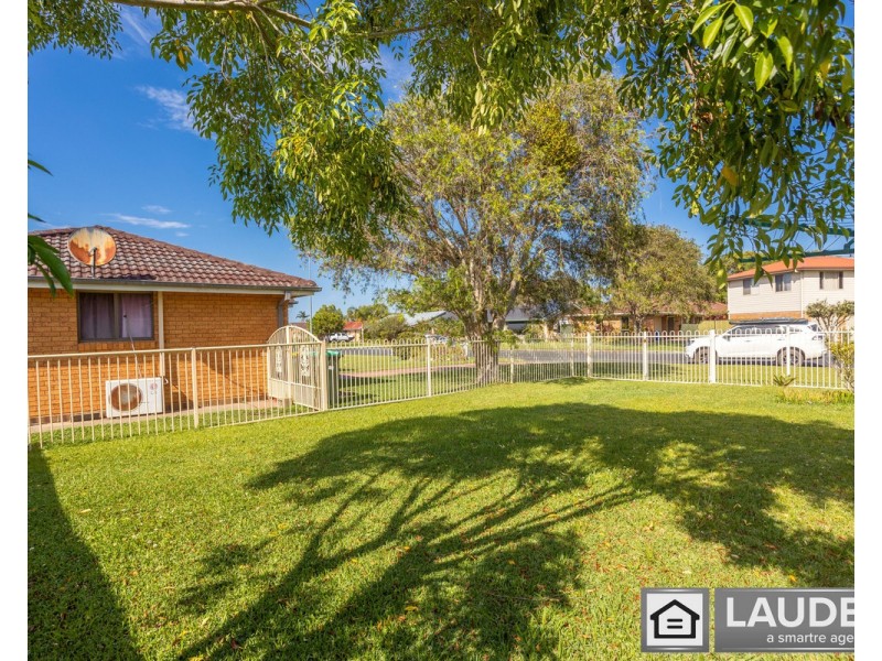 2 Joel Drive, Old Bar NSW 2430
