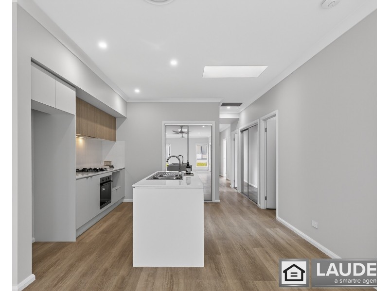 1/18 Cubbaroo Street, Old Bar NSW 2430