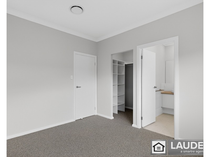 1/18 Cubbaroo Street, Old Bar NSW 2430