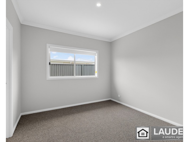 1/18 Cubbaroo Street, Old Bar NSW 2430