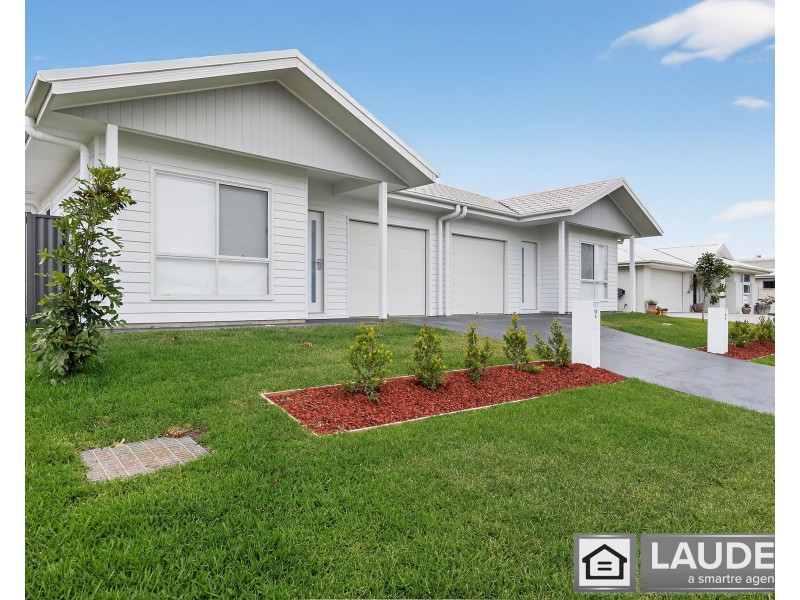 1/18 Cubbaroo Street, Old Bar NSW 2430