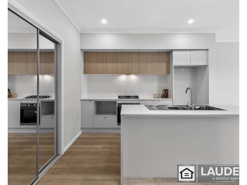 2/18 Cubbaroo Street, Old Bar NSW 2430