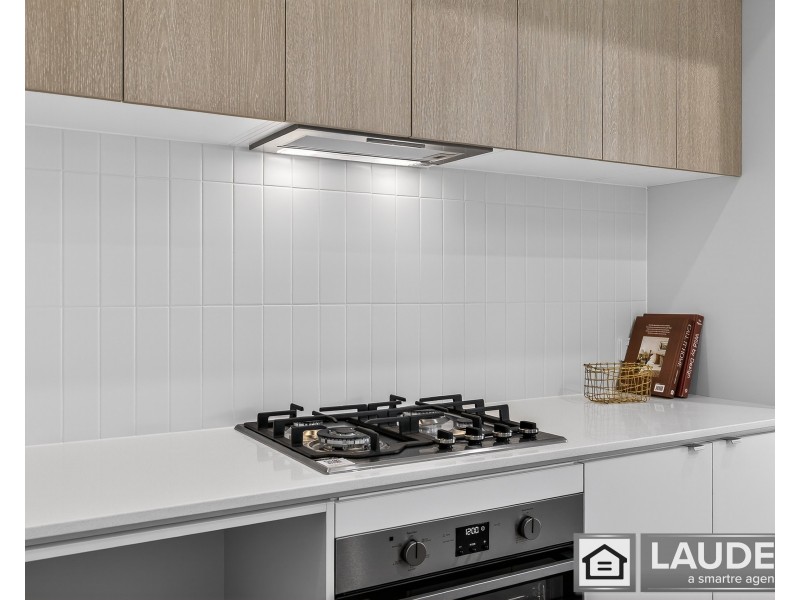 2/18 Cubbaroo Street, Old Bar NSW 2430