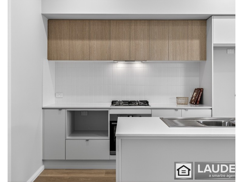 2/18 Cubbaroo Street, Old Bar NSW 2430