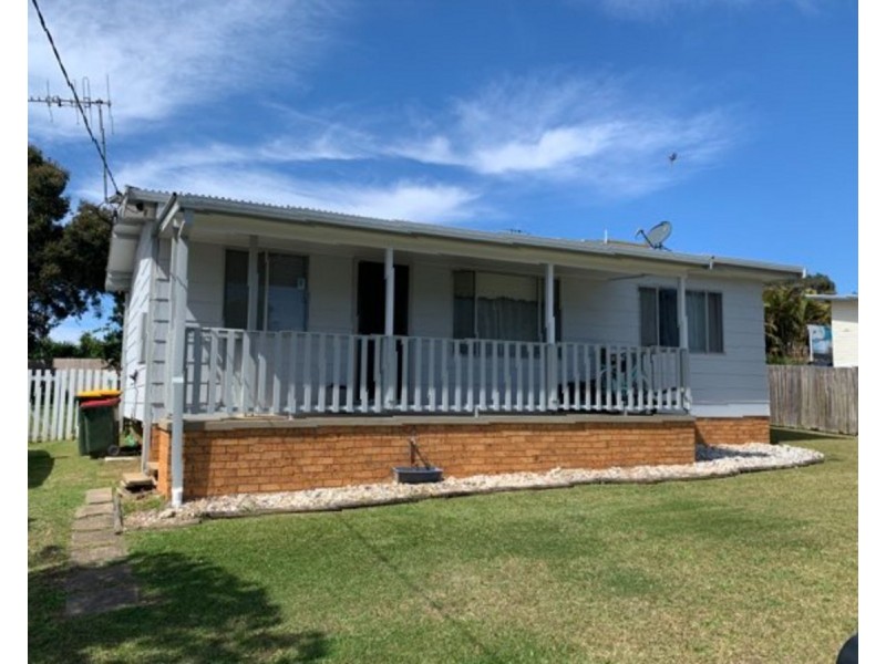 2 Sheppard Street, Old Bar NSW 2430