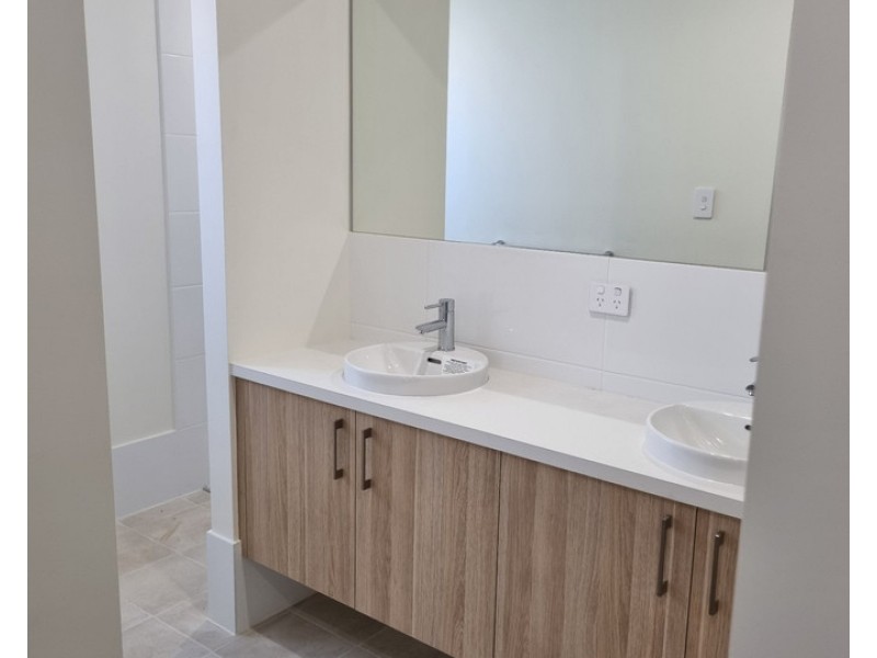 13 Marra Drive, Old Bar NSW 2430