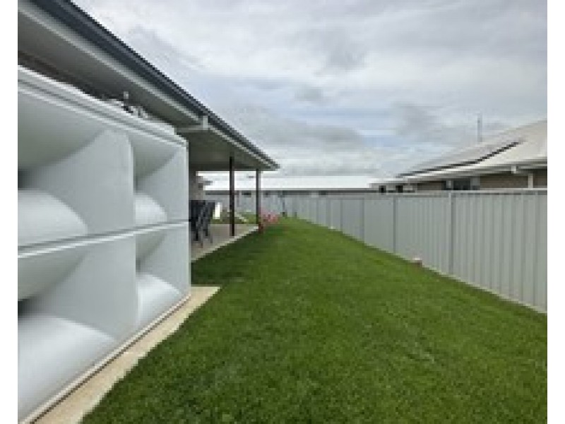 13 Marra Drive, Old Bar NSW 2430