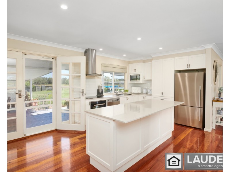 700 Manning Point Road, Oxley Island NSW 2430