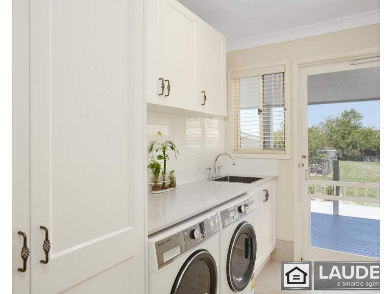 700 Manning Point Road, Oxley Island NSW 2430