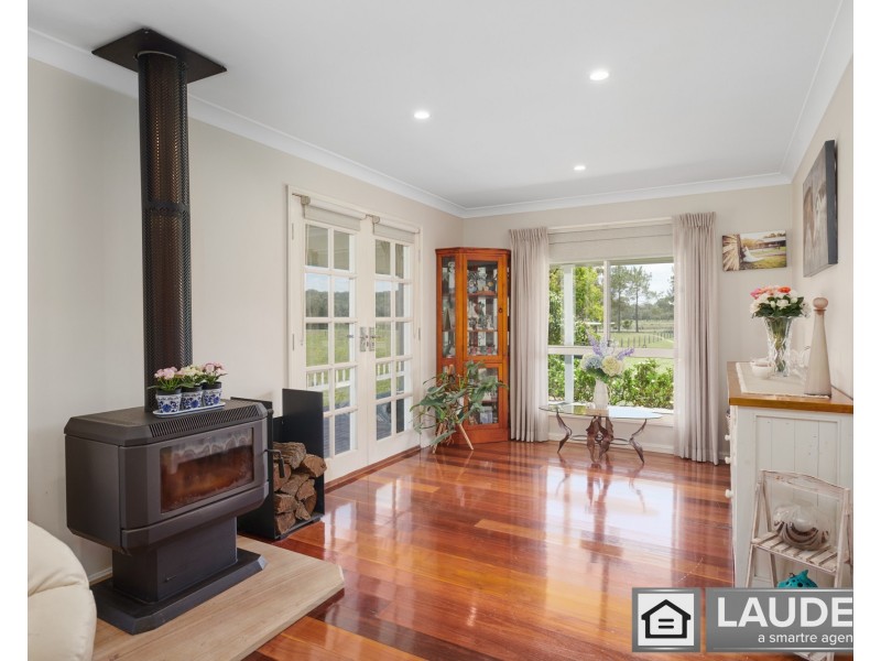 700 Manning Point Road, Oxley Island NSW 2430