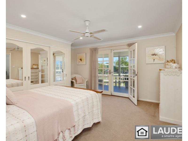 700 Manning Point Road, Oxley Island NSW 2430