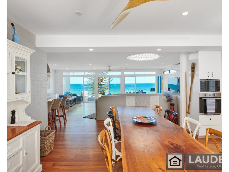 9 Seaview Parade, Wallabi Point NSW 2430