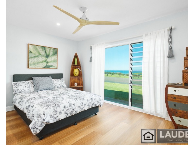 9 Seaview Parade, Wallabi Point NSW 2430