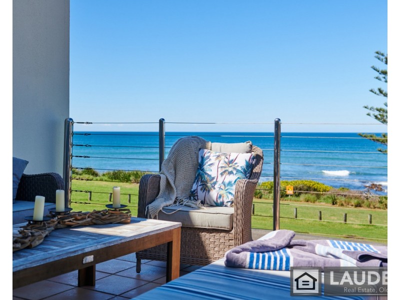9 Seaview Parade, Wallabi Point NSW 2430
