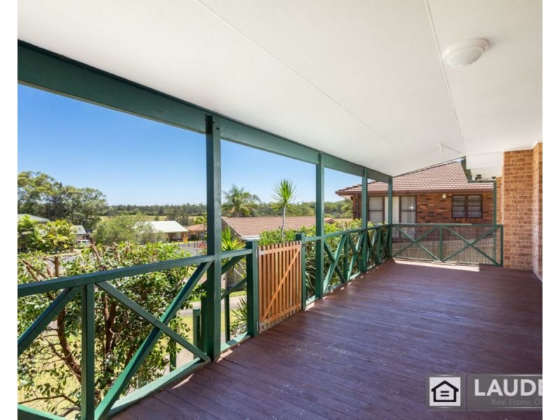 6 Tern Close, Old Bar NSW 2430