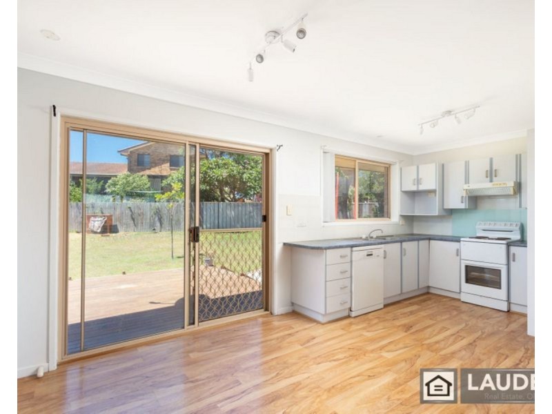 6 Tern Close, Old Bar NSW 2430