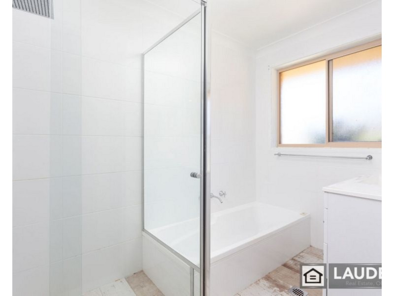 6 Tern Close, Old Bar NSW 2430