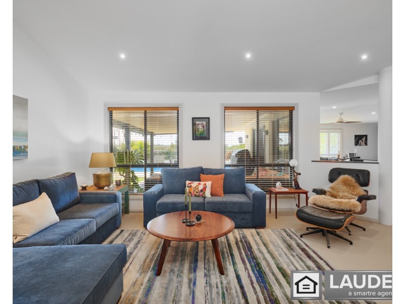 7 Bluehaven Drive, Old Bar NSW 2430