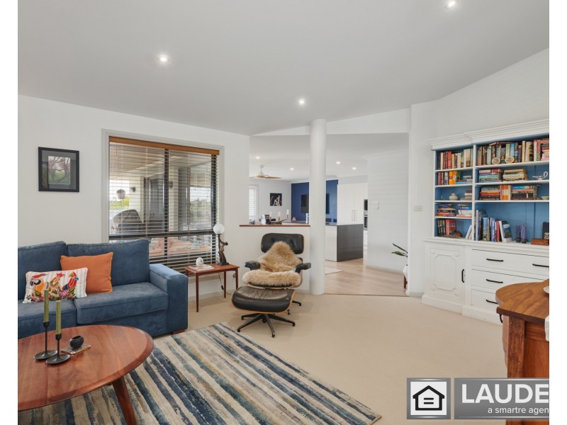 7 Bluehaven Drive, Old Bar NSW 2430