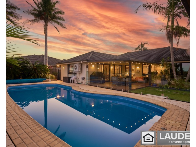 7 Bluehaven Drive, Old Bar NSW 2430