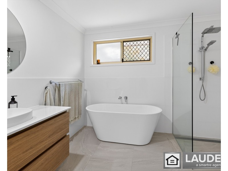 106 Waterman Street, Old Bar NSW 2430