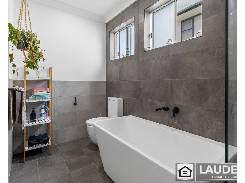 8 Ocean Drive, Wallabi Point NSW 2430