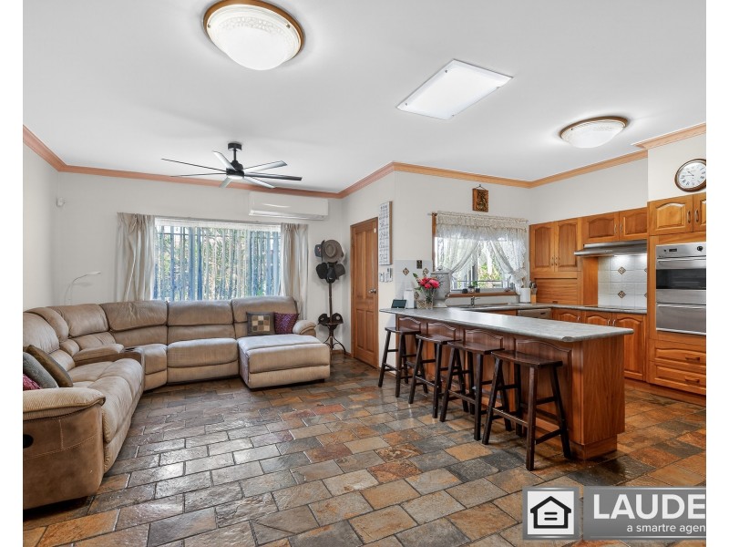 28 Carrabeen Drive, Old Bar NSW 2430