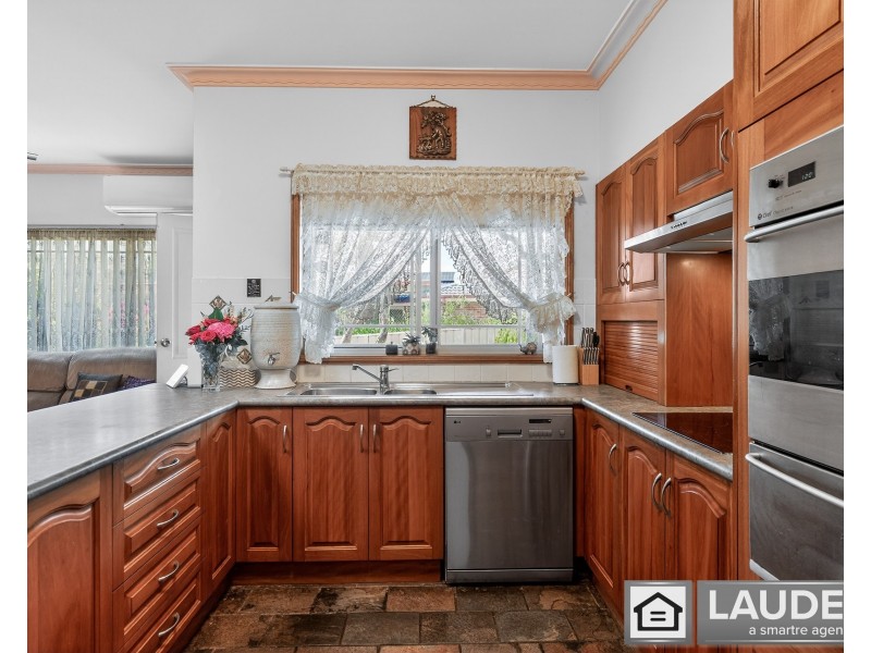 28 Carrabeen Drive, Old Bar NSW 2430