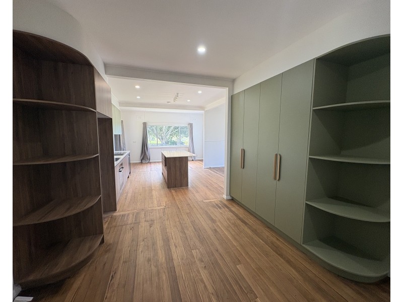 887 Manning Point Road, Mitchells Island NSW 2430