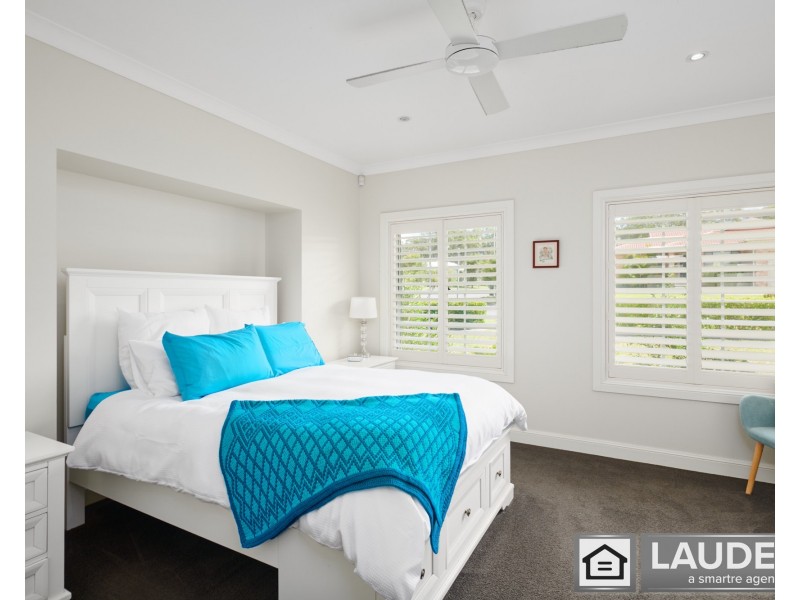 1 Kadungle Close, Wallabi Point NSW 2430
