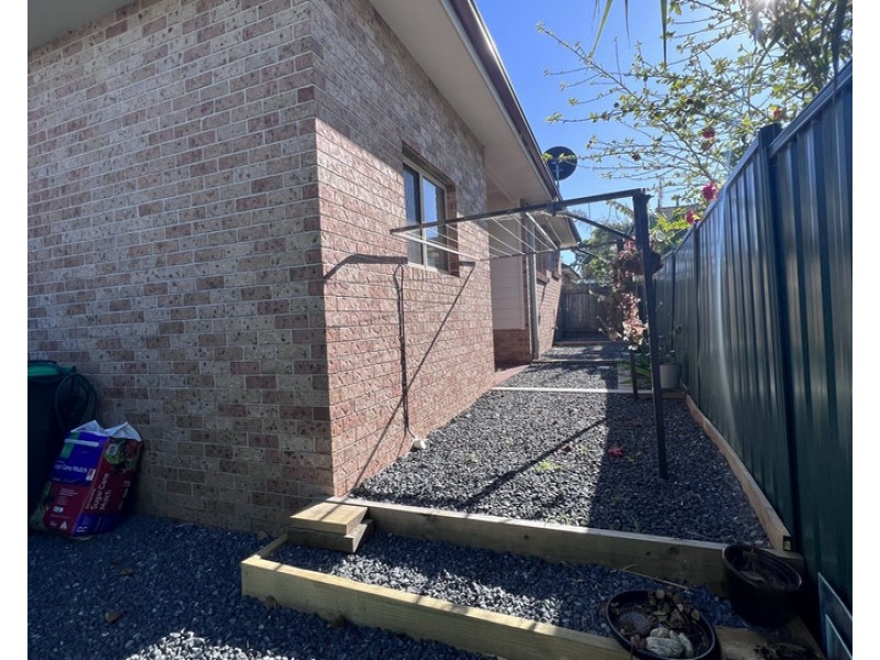 4/10 Connell Street, Old Bar NSW 2430