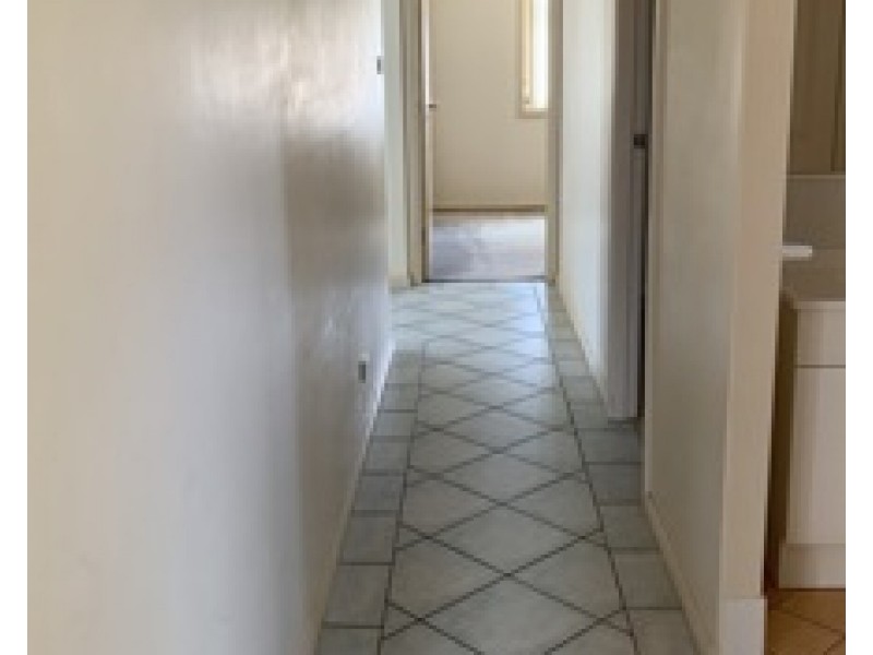 2 Albatross Way, Old Bar NSW 2430