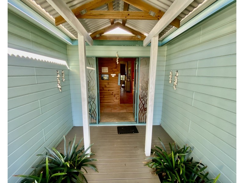 18 Connell Street, Old Bar NSW 2430