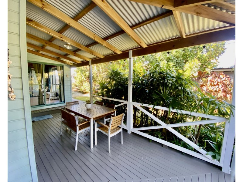 18 Connell Street, Old Bar NSW 2430