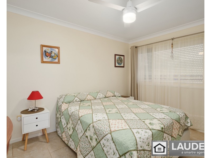 10 Pryor Crescent, Old Bar NSW 2430