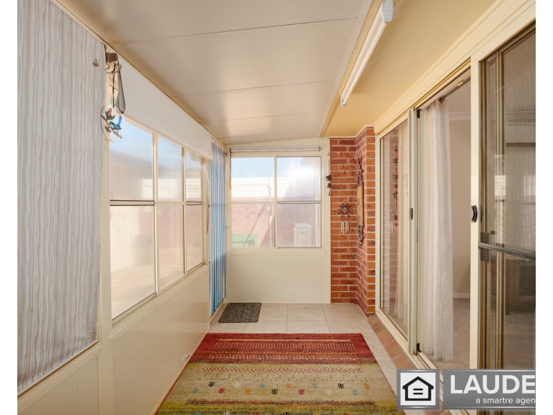 10 Pryor Crescent, Old Bar NSW 2430