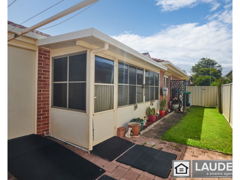10 Pryor Crescent, Old Bar NSW 2430