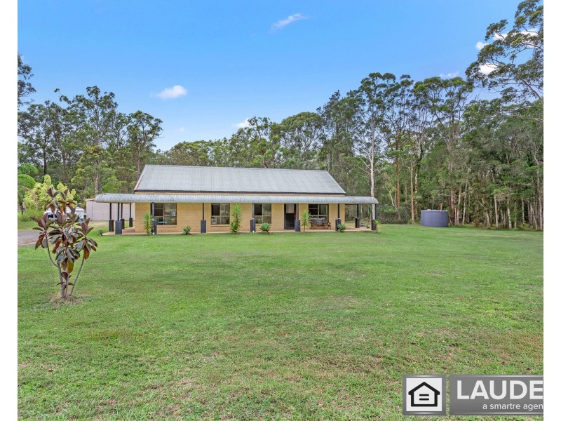 11 Kolinda Drive, Old Bar NSW 2430