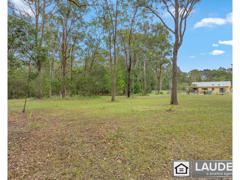 11 Kolinda Drive, Old Bar NSW 2430