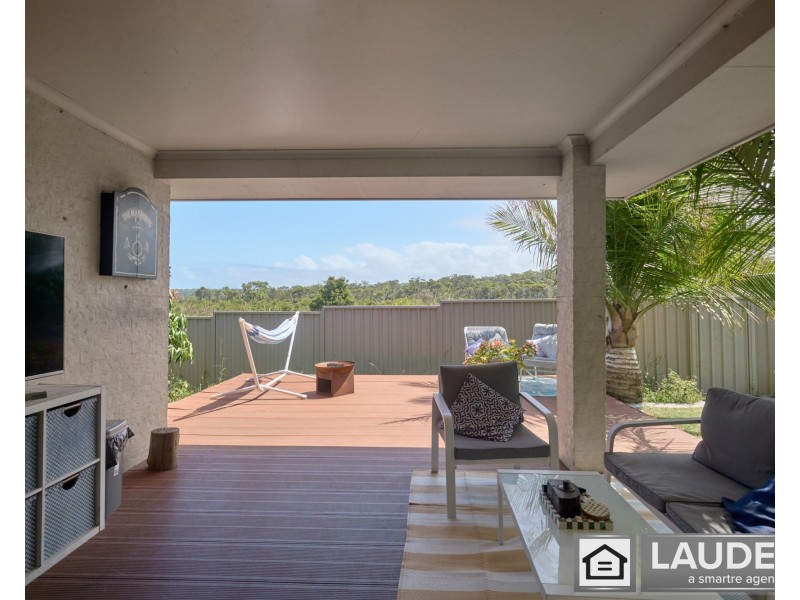 32 Shantull Drive, Wallabi Point NSW 2430