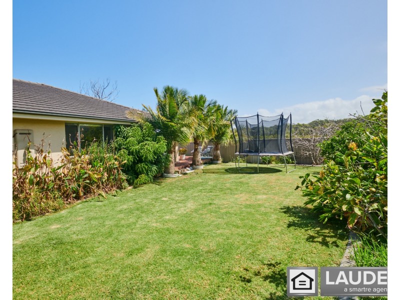 32 Shantull Drive, Wallabi Point NSW 2430