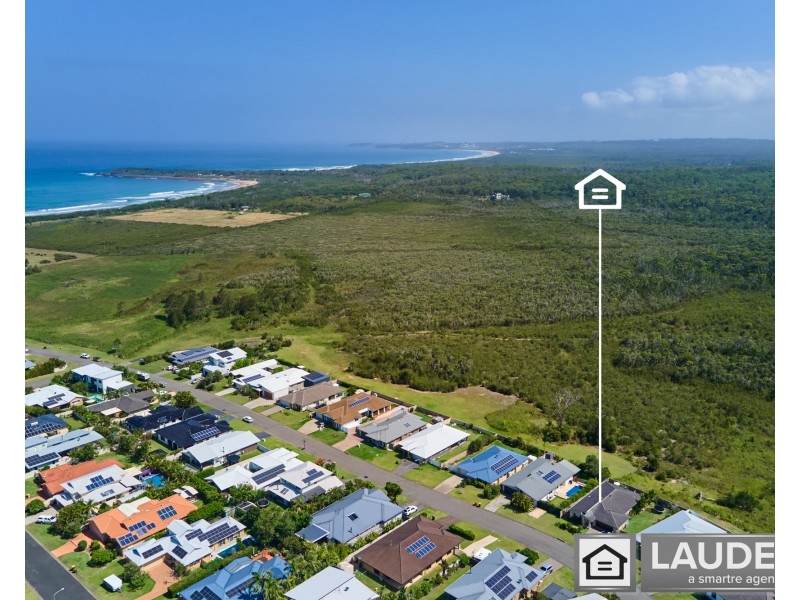 32 Shantull Drive, Wallabi Point NSW 2430