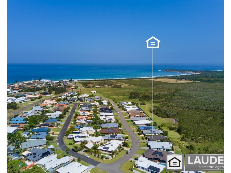 32 Shantull Drive, Wallabi Point NSW 2430