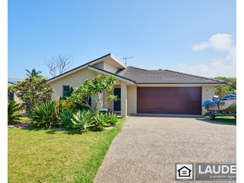 32 Shantull Drive, Wallabi Point NSW 2430