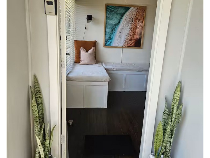 36 Old Bar Road, Old Bar NSW 2430