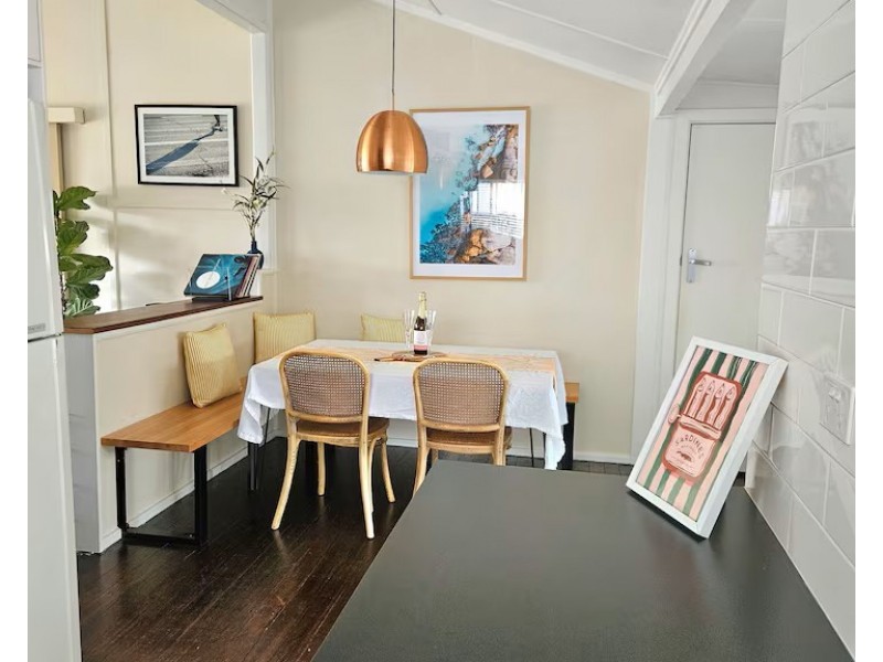 36 Old Bar Road, Old Bar NSW 2430