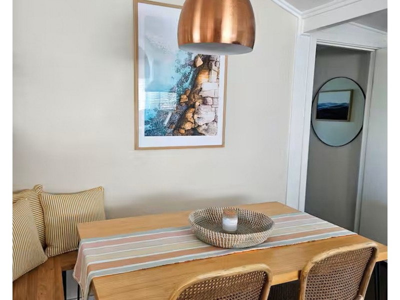 36 Old Bar Road, Old Bar NSW 2430