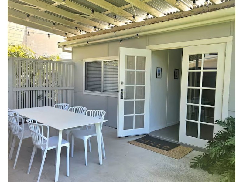 36 Old Bar Road, Old Bar NSW 2430