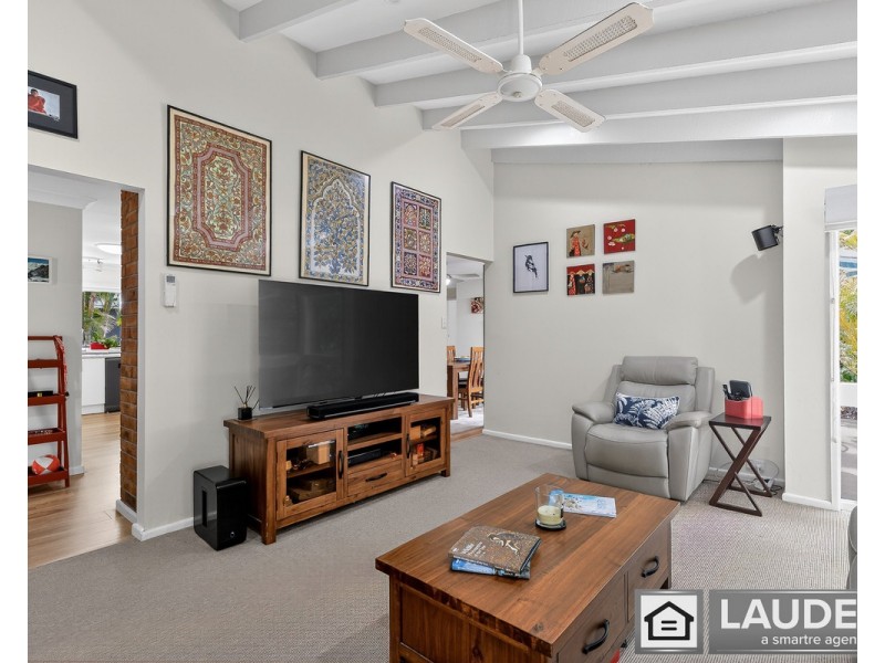 14 Oceanic Place, Old Bar NSW 2430