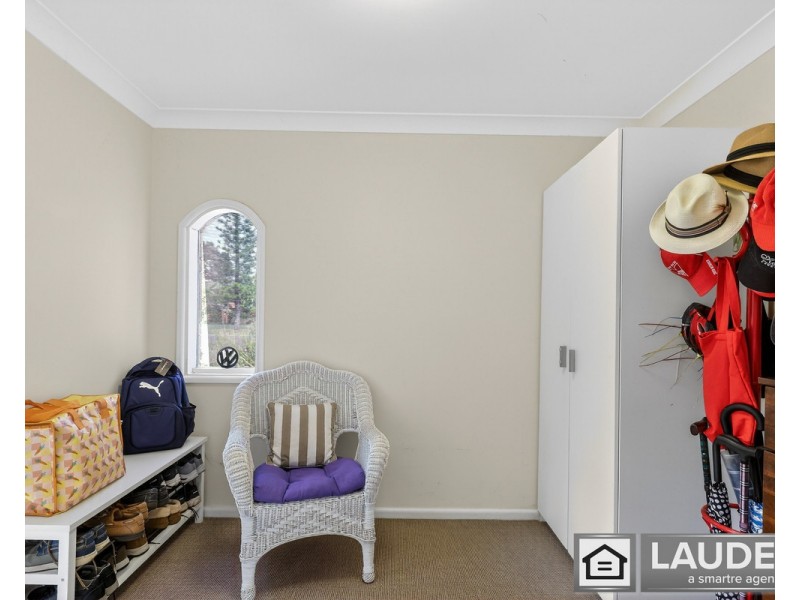 14 Oceanic Place, Old Bar NSW 2430